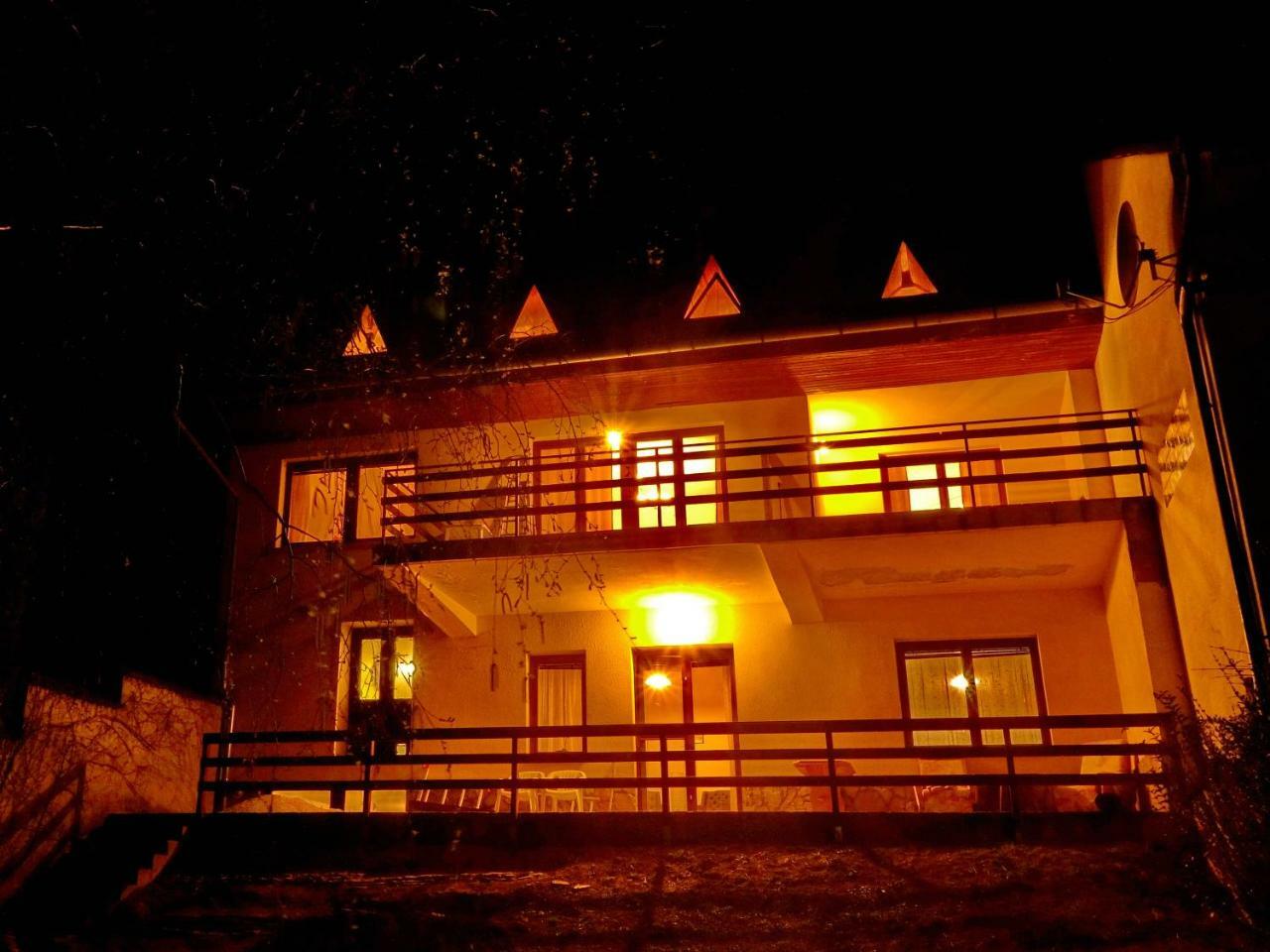 Tolena Heviz Apartments エクステリア 写真